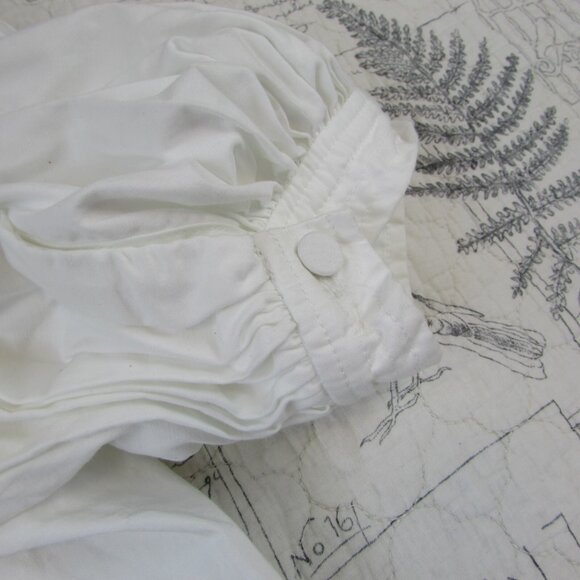 EUC $495 CO ESSENTIALS White Poplin short puff sleeve gather crew neck top M - Picture 9 of 11